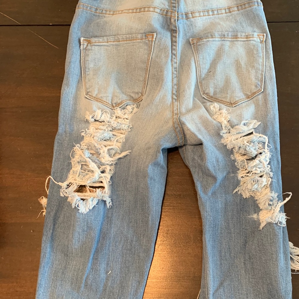 Ripped fashion nova jeans (New) - Picture 4 of 4